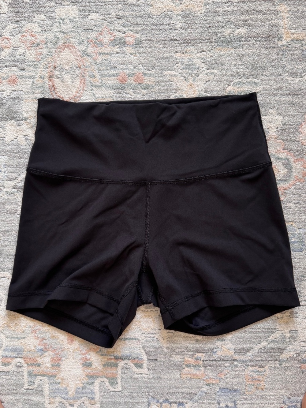 Lululemon Wunder Train High-Rise Shorts Black Size 10 Everlux Athletic Yoga - Picture 4 of 5